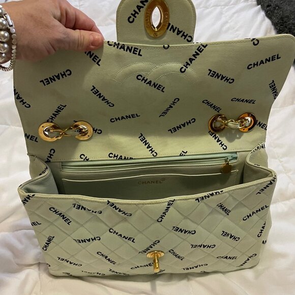 Vintage Chanel Light Mint Green Maxi Jumbo Logo Pattern Quilted Cotton Shoulder - Picture 13 of 15